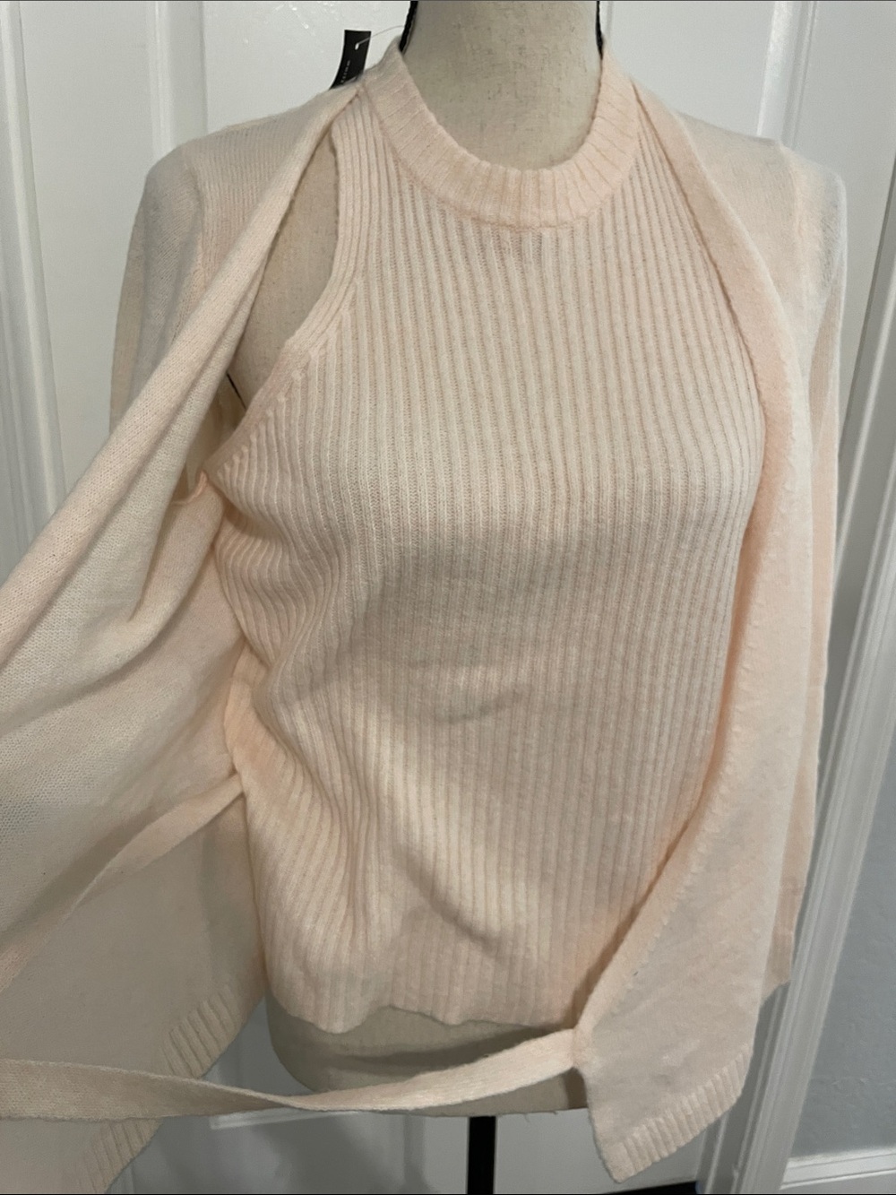 White House Black Market Soft Blush Wrap V-Neck Sweater - Picture 7 of 12